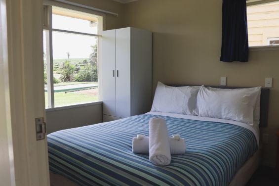 Cabin #2 - queen-size bed