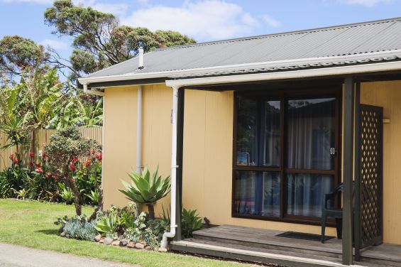 Ensuite Cabins - exterior