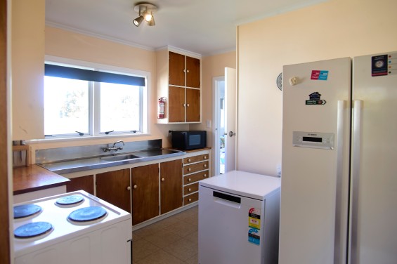 Large Cottage - kitchen