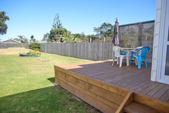 Large Cottage - outside